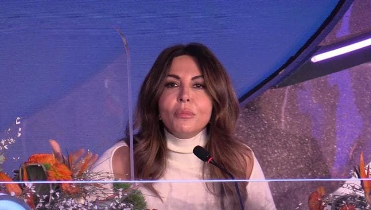 Sanremo 2022, Sabrina Ferilli: "Quando mi hanno chiamato ero sotto farmaci, pensavo di aver sognato"
