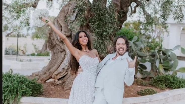 Francesco Sarcina e Nayra Garibo sposi in Puglia: il cantante delle Vibrazioni sceglie la Valle d’Itria per le nozze in musica