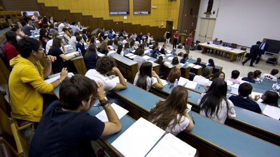 Ischia, niente tasse universitarie per gli studenti delle zone terremotate