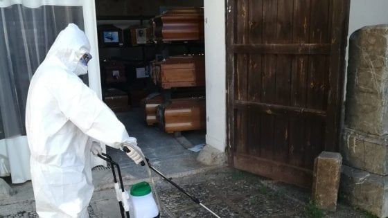 Coronavirus, da lunedì riaprono al pubblico i tre cimiteri di Palermo