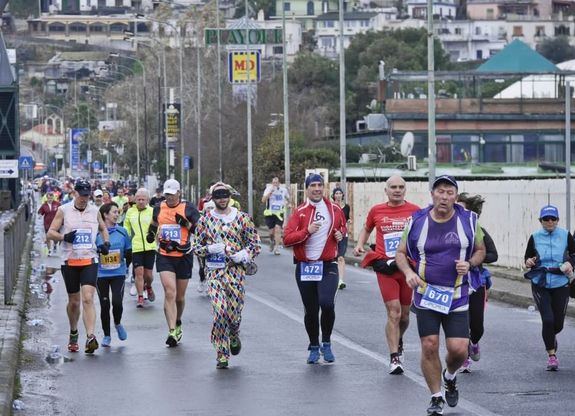 Maratona, vincono un napoletano e una vicentina