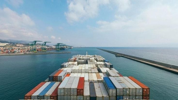 Con il Reno in secca, i porti di Genova e La Spezia provano a riconquistare la Svizzera