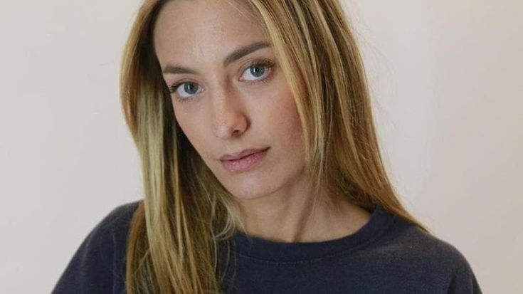Giulia Boverio, la baby star caduta nell’alcolismo. “A 21 anni ero finita, non potevo accettarlo”