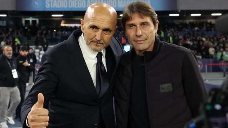 Napoli, fischi e applausi per Spalletti. Danni al pullman bianconero