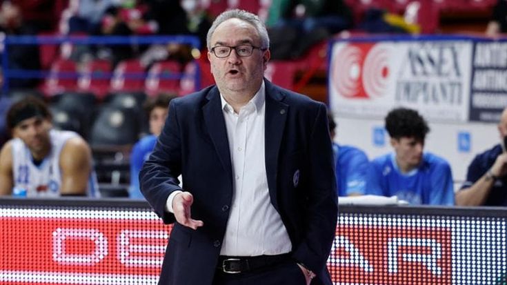 Scafati, coach Sacripanti ricoverato a Sassari per un improvviso malore