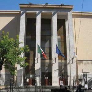 Al liceo Garibaldi di Palermo torna la preside e lo staff si dimette in massa