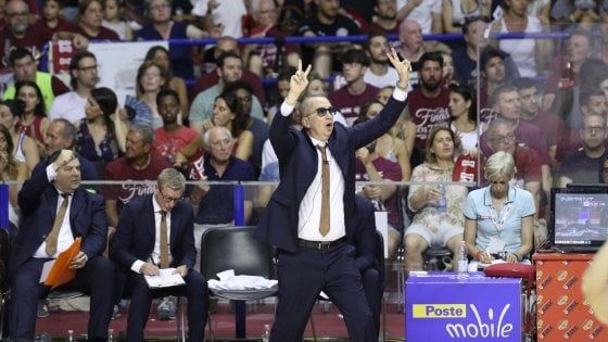 Basket, riparte la Venezia tricolore. De Raffaele: ''Restiamo umili per riprovarci''