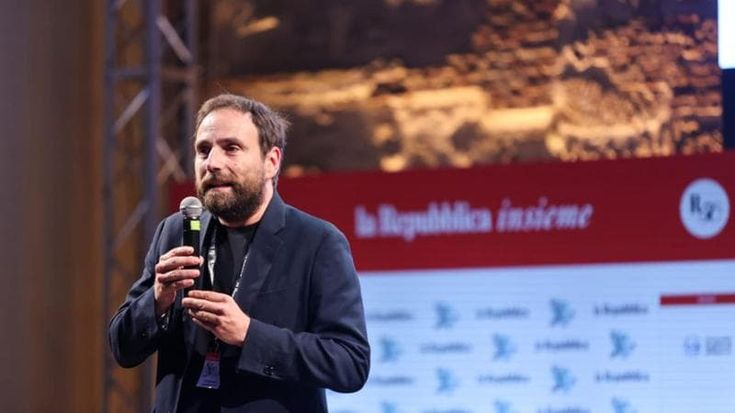 “Repubblica insieme”, de Lucia: “Sicurezza tema centrale, altrove non si spara coi kalashnikov”