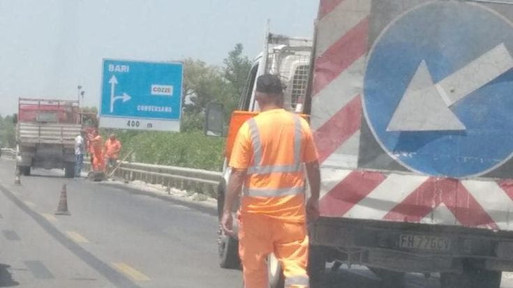 Bari, sulla statale 16 ripartono i lavori (e i disagi): “Chiude una corsia, cantiere attivo solo di notte”