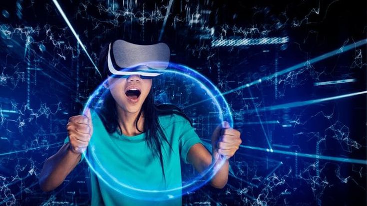 Pisa, parte l’Internet Festival: droni, cybersecurity e moda high-tech protagonisti della prima giornata