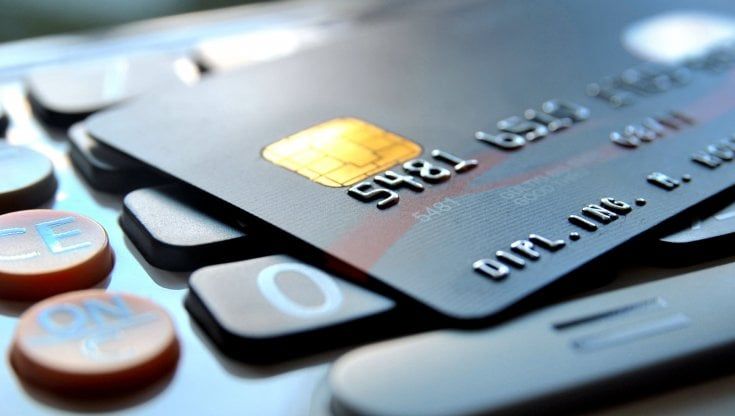 Cashback, partiti i primi pagamenti per 121 milioni di euro. I reclami: transazioni non registrate, così non si arriva a quota 10