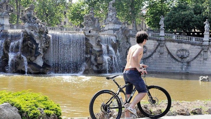 Previsioni meteo, caldo in aumento fino a sabato poi arrivano i temporali