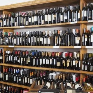 Luci e ombre per il 2020 delle enoteche italiane