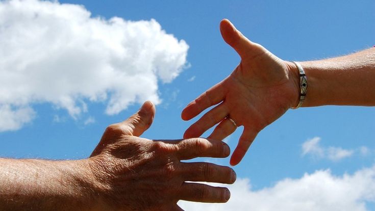 La bolletta diventa Etika aiuta ambiente e volontariato