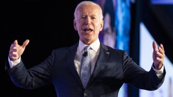 Usa, Biden attacca Trump: "Abusa della presidenza". Spunta secondo whistleblower pronto a testimoniare 