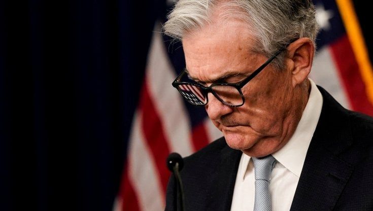 Le Borse di oggi, 7 marzo. L'avvertimento di Powell pesa sui listini: "Fed pronta ad aumentare il ritmo del rialzo dei tassi"