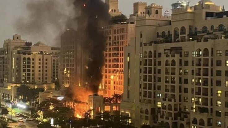 Un’italiana a Dubai: “L’enorme boato in piscina, il Fairmont in fiamme: la nostra notte d’inferno”