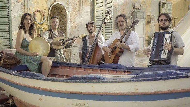 Teatro, musica e circo nei borghi di Sicilia con “Annod-Omini”