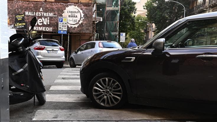 Traffico, parte il piano di Natale: più vigili nelle vie dello shopping