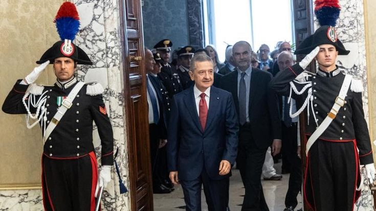 Panetta: “Lo shock energetico spinge i prezzi, Bce deve evitare l’inflazione”. Il richiamo sull’IA