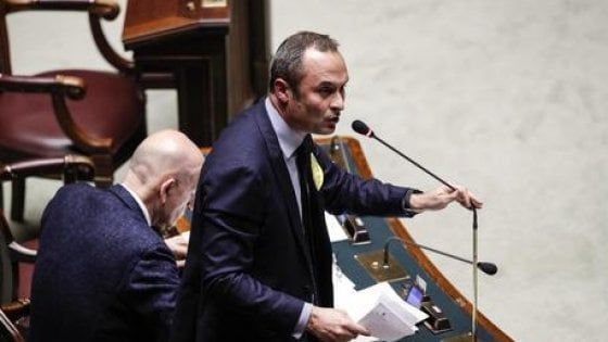 Intercettazioni, corsa contro il tempo: il governo pone la fiducia sul decreto