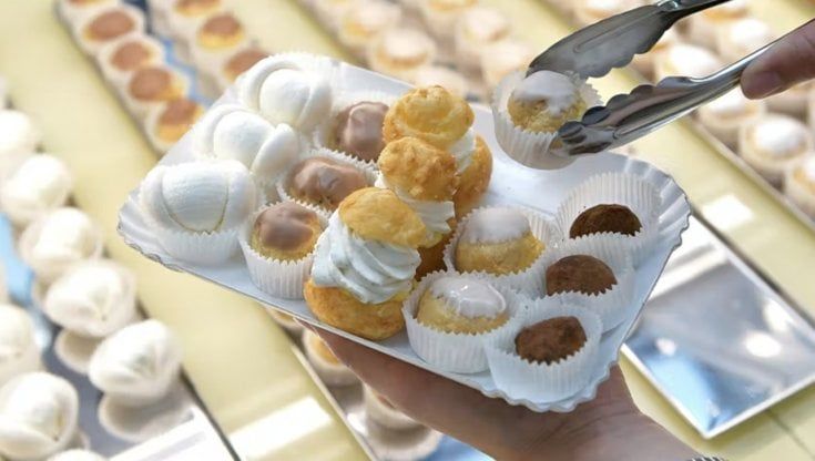 Tutto è iniziato da una meringa il primo esperimento a 8 anni Ora è la pasticceria di Alciati