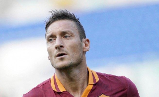 Sanabria, parte l'erede di Totti<br />e per la difesa si tratta per Andr&eacute;
