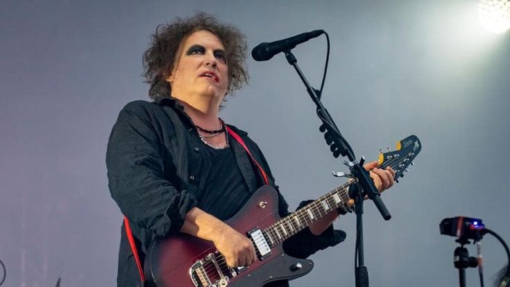 Con i Cure, Vasco e Gorillaz l’estate rock si accende a giugno: i concerti del mese