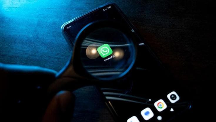 WhatsApp ha pubblicato per errore le istruzioni per controllare le risposte dell’IA