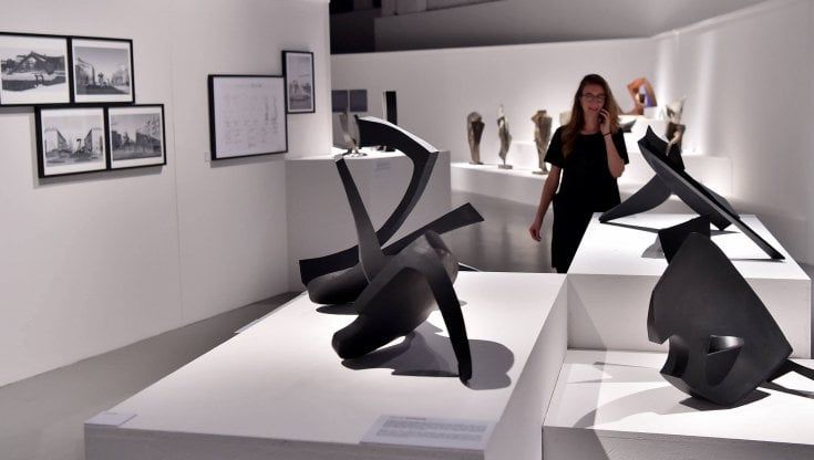 Mascherine al chiuso dopo il 1° maggio: ecco dove servono in musei, cinema e teatri
