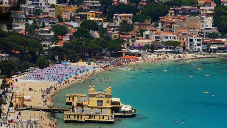 Mondello, si cambia : sette spiagge libere e fine del monopolio