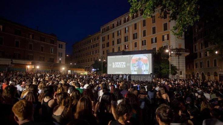 Piccolo America, da Ghali a Edward Norton ma anche Claudio Ranieri: ecco la decima edizione del Cinema in piazza