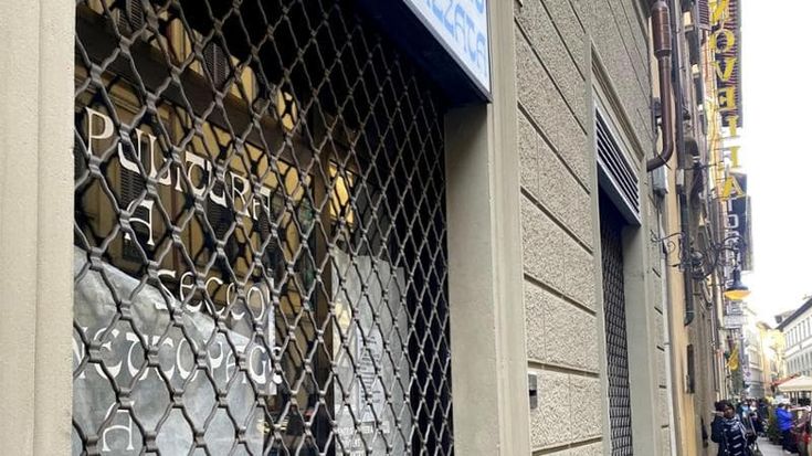 Negozi di vicinato in crisi, mille chiusi in 11 anni
