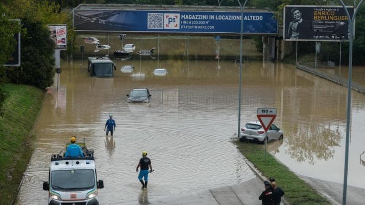 Slitta l’obbligo di assicurazione per le imprese, ok allo scudo per i medici: ecco il Milleproroghe