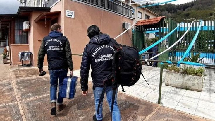 Napoli, omicidio madre TikToker: condannata all’ergastolo la vicina di casa, applausi alla sentenza