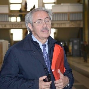Reato elettorale, a Catania chiesti un anno e due mesi per Lombardo