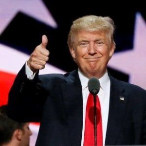  Trump: dal voltafaccia di Bush padre a quei 258.000 dollari tolti alla beneficenza
