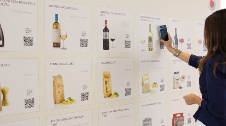 Vodafone, dal poster all&rsquo;acquisto on line. Con lo smartphone