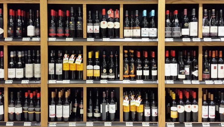 Regioni in etichetta, giro di affari da 2,6 miliardi di euro. Domina il Trentino Alto-Adige
