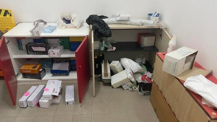 Bari, ladri nella Casa delle bambine e dei bambini: rubati beni di prima necessità per i piccoli fragili e giochi. Decaro: "Atto ripugnante"