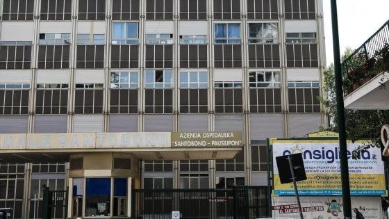 Santobono, due morti per tumore "Non trascurate per paura del virus i bimbi da curare qui in ospedale" 