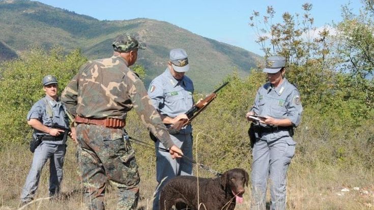 In ventimila per un posto alla Forestale, primo del concorso il figlio dell’ex capo