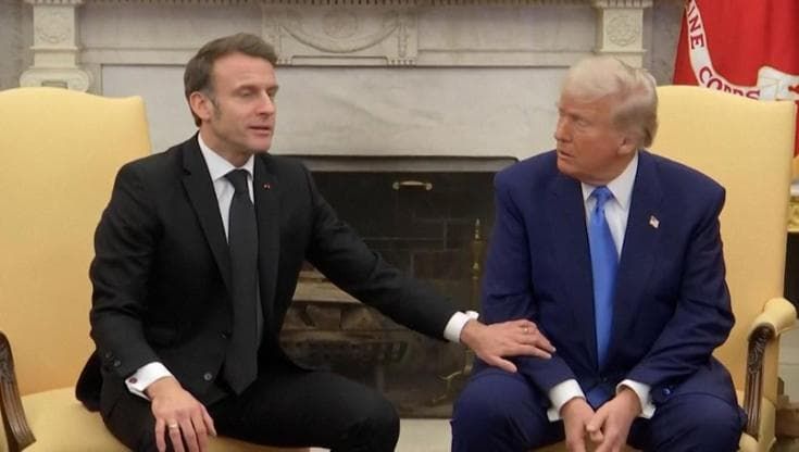 Macron interrompe e corregge Trump sugli aiuti Ue all'Ucraina: "Diamo il 60% del totale, soldi veri"