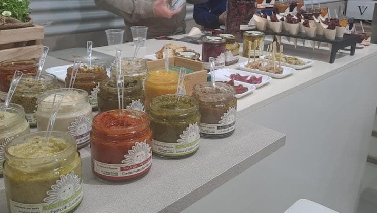 Formaggi, prosciutti e verdure, ma anche tè e panettoni tutto l'anno: al via Pitti Taste