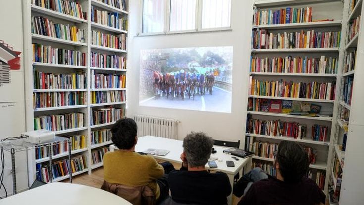 MuraTona: letture, incontri e musica, ma il ricordo di Gianni è anche vedere la Milano-Sanremo