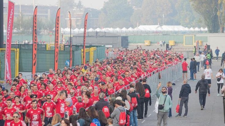 Torna la Deejay Ten: festa per 28 mila runner. Ecco percorsi, strade chiuse e mezzi deviati