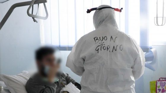 Coronavirus, l'appello del Piemonte a Mattarella: "Dia la medaglia d'oro ai sanitari"