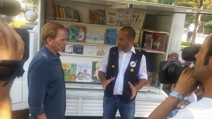 Bevilacqua gira 'Sereno variabile': gli rubano lo zaino