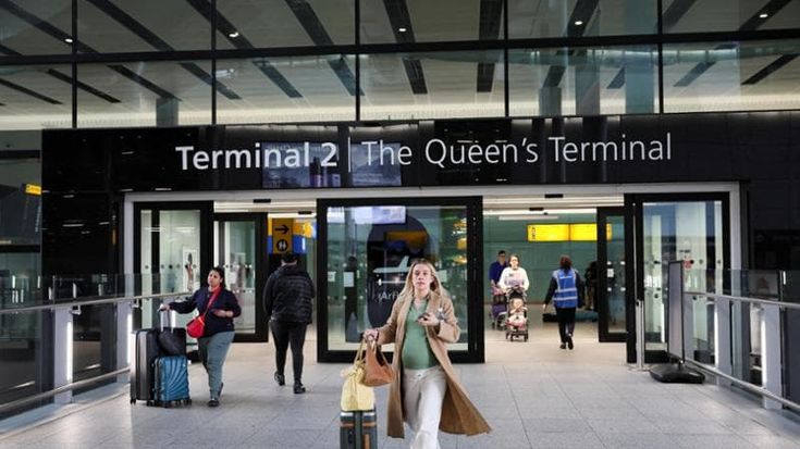 Rischio attacchi informatici per gli italiani transitati negli aeroporti inglesi