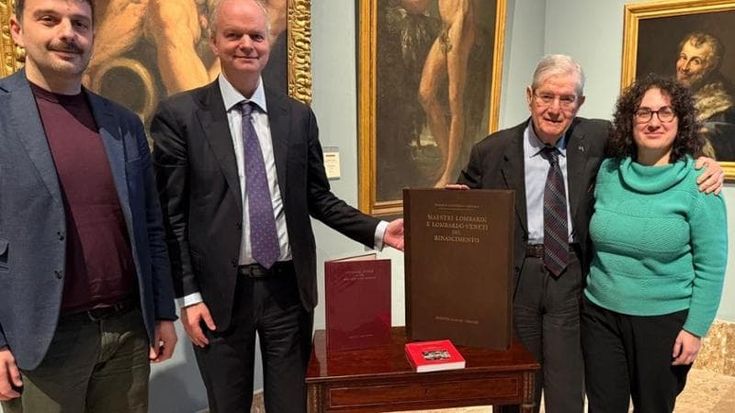 I volumi della Biblioteca di Disegni donati a Capodimonte